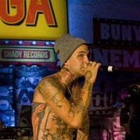 Yelawolf and Slaughterhouse at the Pop-up Bodega photos | Picture 80892